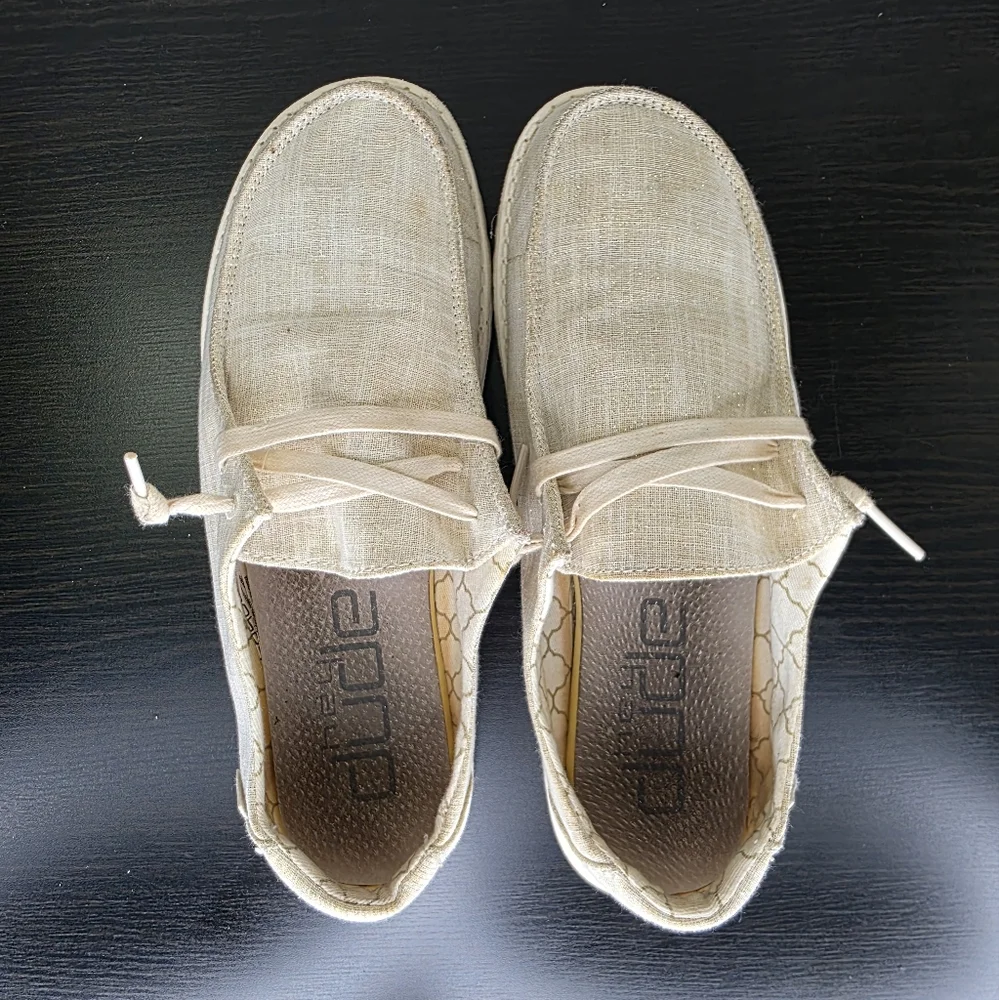 Hey Dude Wendy Sparkling Gold Women's Canvas Lightweight Shoes Loafers Size 8 - Picture 6 of 14